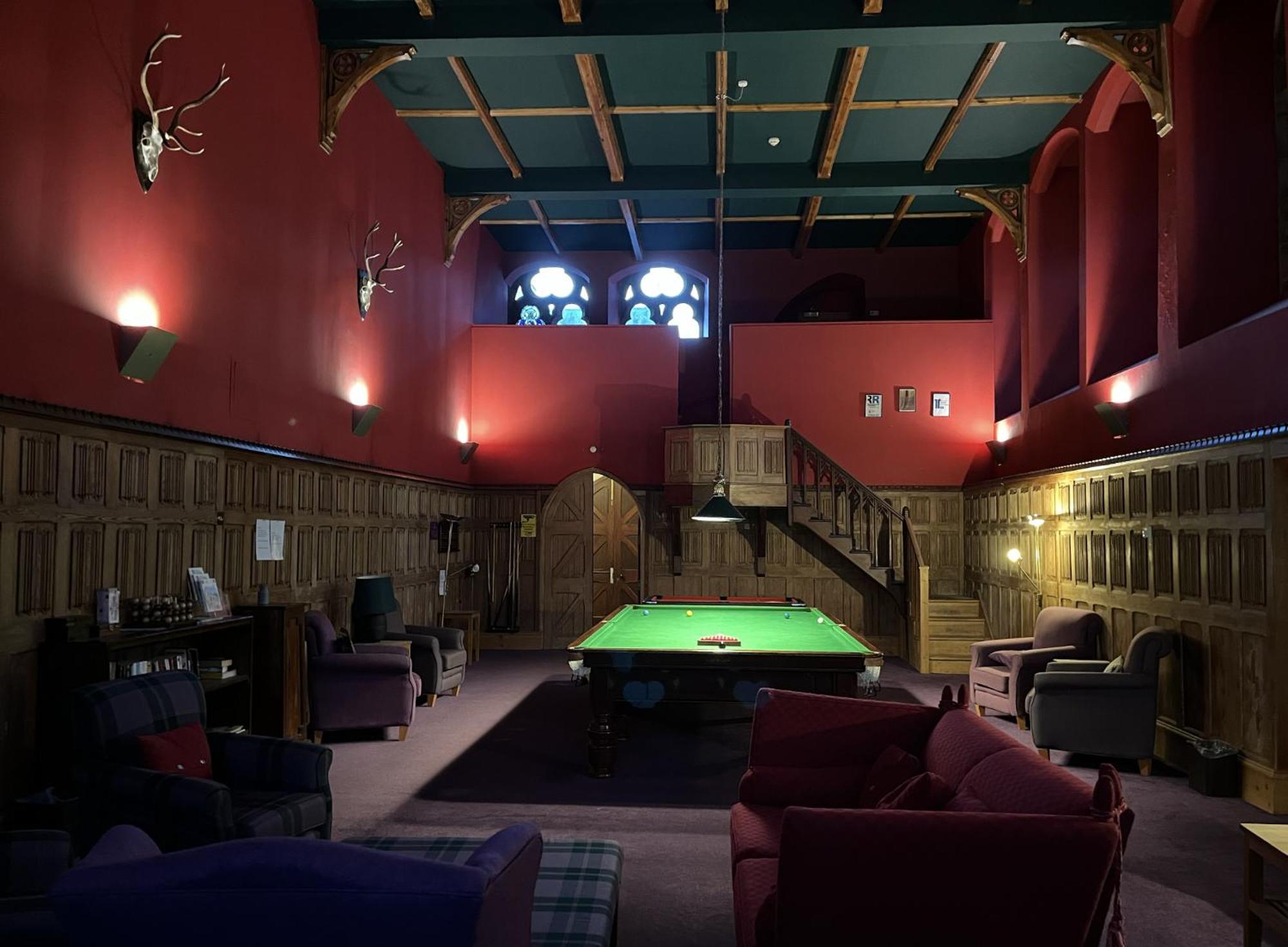 The Classrooms, Loch Ness Abbey - 142M2 Lifestyle & Heritage Apartment - Pool & Spa - The Highland Club - Resort On Lake Shores Fort Augustus Zewnętrze zdjęcie